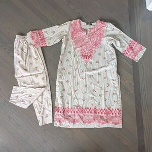 Limelight 2-Piece Pakistani Printed Lawn Suit, Medium